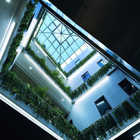 Fashion City Hotel Superior Budapest Esterno foto